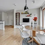 Luxury Bianco Апартаменты