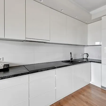 Luxury Bianco Apartmán Sopoty